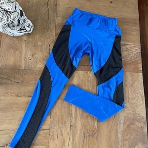 💙 Black 🖤 blue workout pants